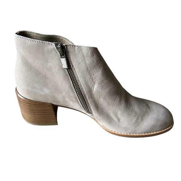 Eileen Fisher Melrose Nubuck Leather Block Heel‎ Booties Women's Size 10 - Picture 7 of 11